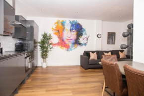 SGT Peppers Mathew Street Apartments By Happy Days